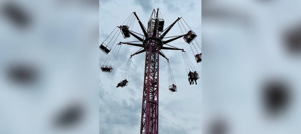 В парках Краснодара заморозили работу аттракционов