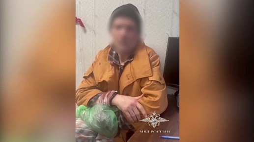 Агрессивного мужчину с топором задержали в Армавире