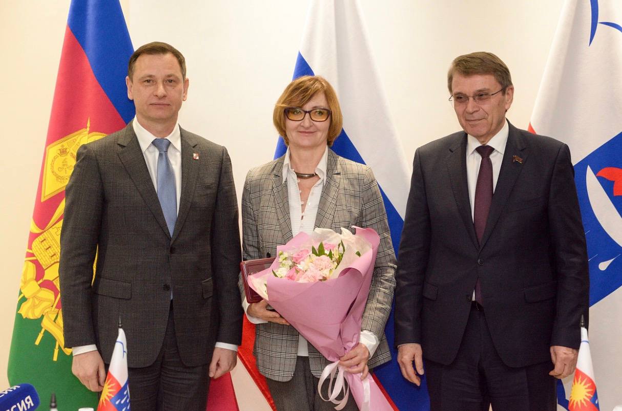 В Сочи торжественно отметили День российской печати