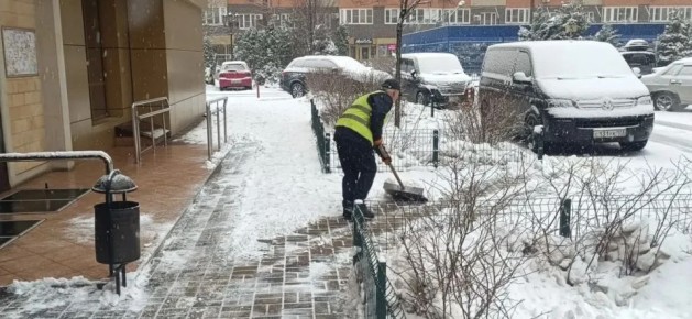 ����� 1700 ����������� �� � ��� ��������� �� ����� ����� ��������������� ����� ����������