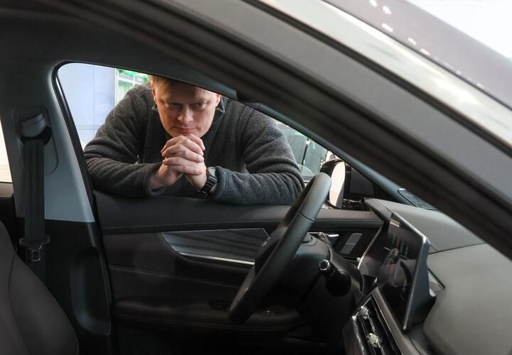 Какие машины до миллиона рублей можно сейчас купить в России