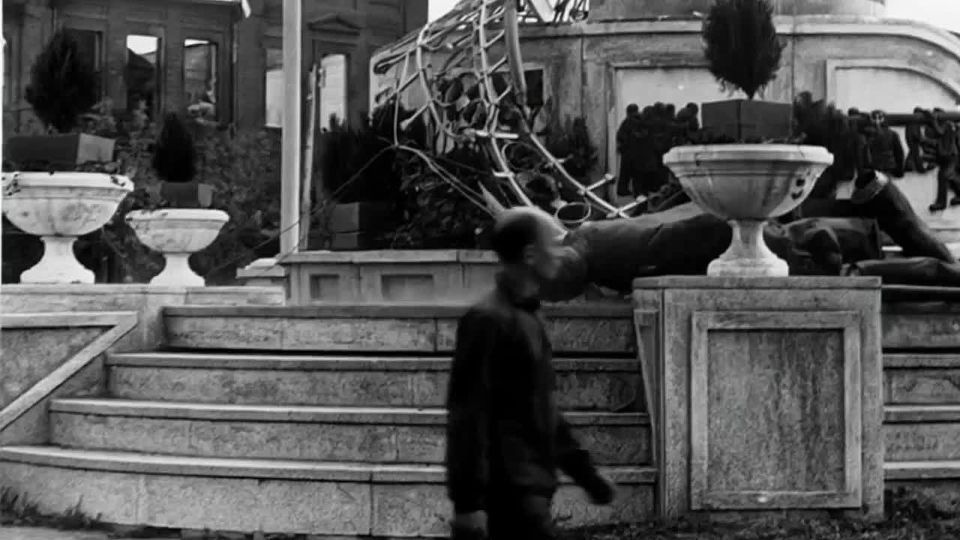 ОЖИВШАЯ ИСТОРИЯ. В преддверии 83-й годовщины освобождения Армавира от немецко-фашистских захватчиков команда проекта armvest.ru с помощью ИИ оживила архивные фото времен Великой Отечественной войны