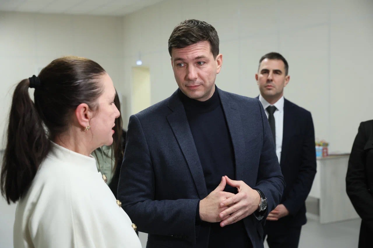 Александр Руденко проинспектировал социальные объекты Кавказского и Усть-Лабинского районов