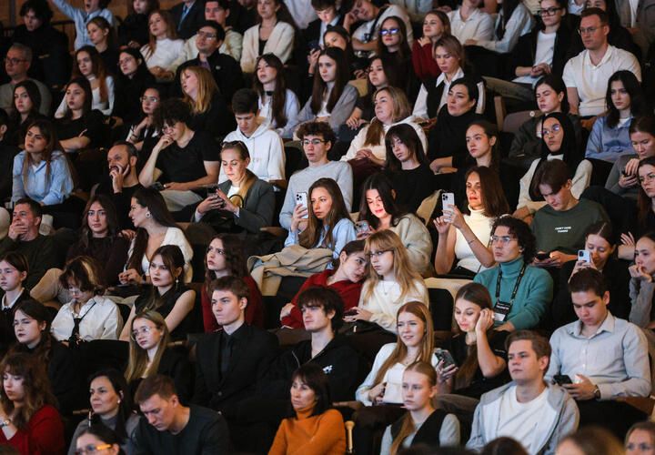 Учеба без подработок? Студентам могут повысить стипендии в несколько раз