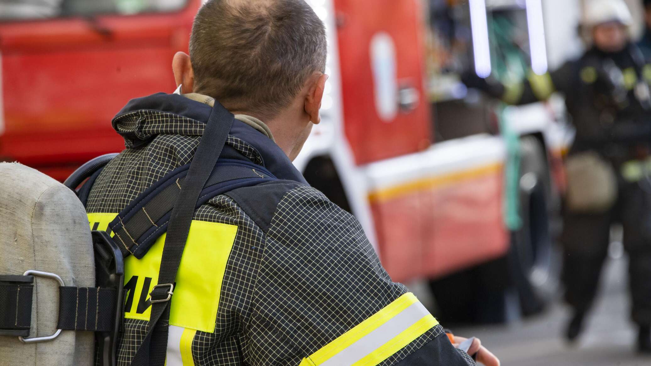 Четыре человека ранены при взрыве газового баллона в автомастерской