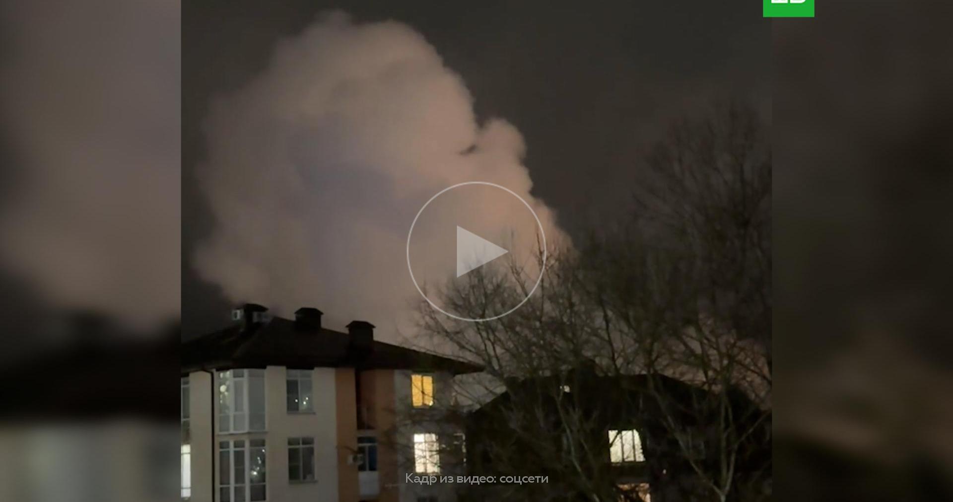 Резервуар с нефтью загорелся в Краснодарском крае из-за падения БПЛА