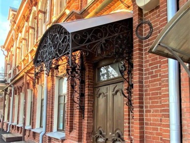 ������ ����, �������� ����� 100 ���, ��������� � ����������