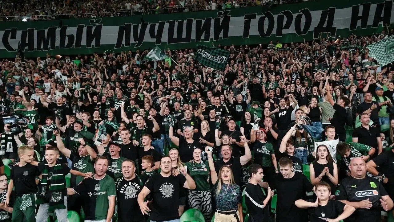 Евгений Наумов поздравил футбольный клуб «Краснодар» с 18-летием со дня основания