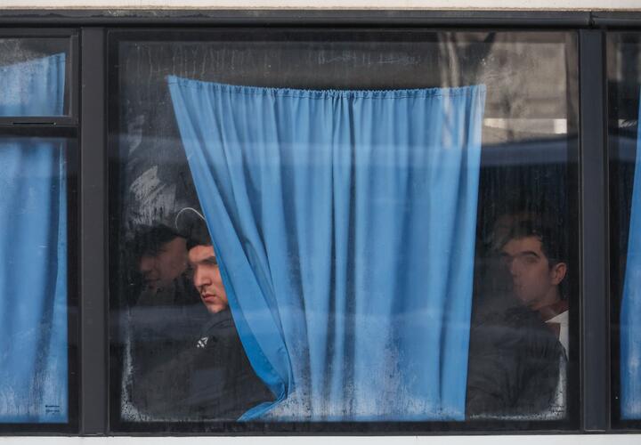 В Сочи предприимчивый иностранец помогал другим мигрантам незаконно находиться в России, для этого он придумал преступную схему