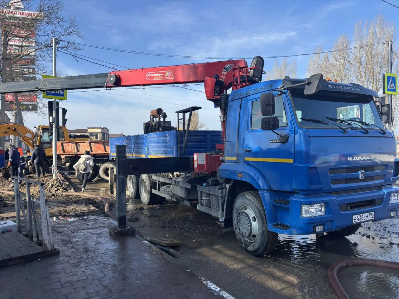 ПОРЫВ НА ТРУБОПРОВОДЕ НА УЛИЦЕ ЕФРЕМОВА УСТРАНЕН