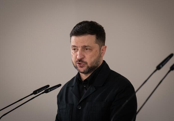 Венгрия развертывает армию против «террориста Зеленского»