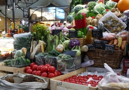 Великий пост как способ сэкономить: доцент РЭУ подсчитала, сколько денег семья может сохранить, не покупая мясо