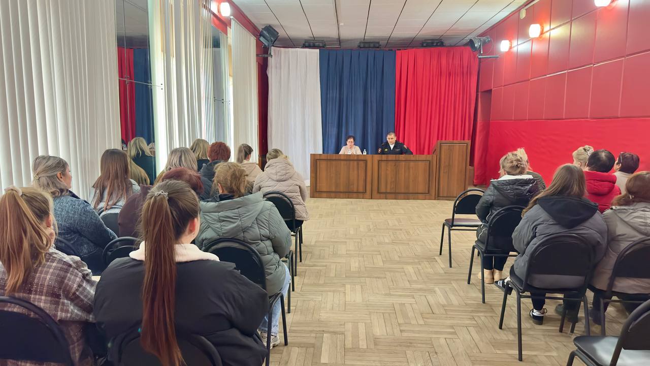 В Лабинском районе сотрудники Госавтоинспекции провели сход граждан