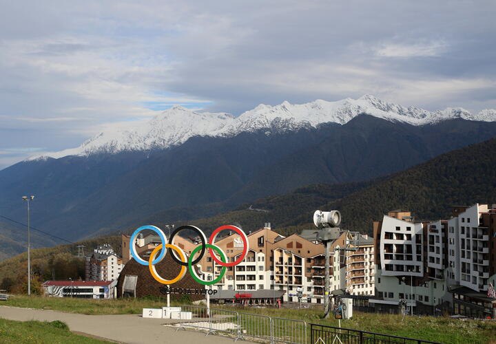 В Сочи сегодня громко. И так будет целый день