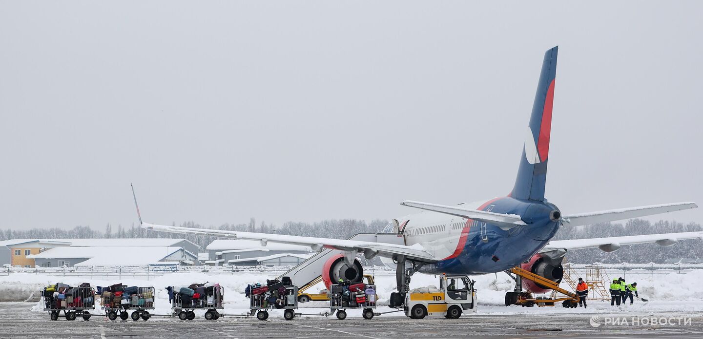В аэропорту Краснодара ввели временные ограничения