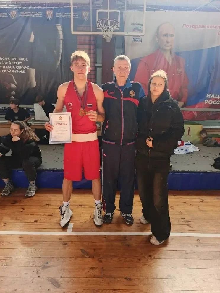 Поздравляю наших юных боксеров спортшколы "Олимп" с успехом на первенстве Краснодарского края! Соревнования проходили в Геленджике с 20 по 28 февраля