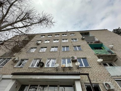 В поврежденных домах на улице Новороссийской в Краснодаре завершили работы по остеклению