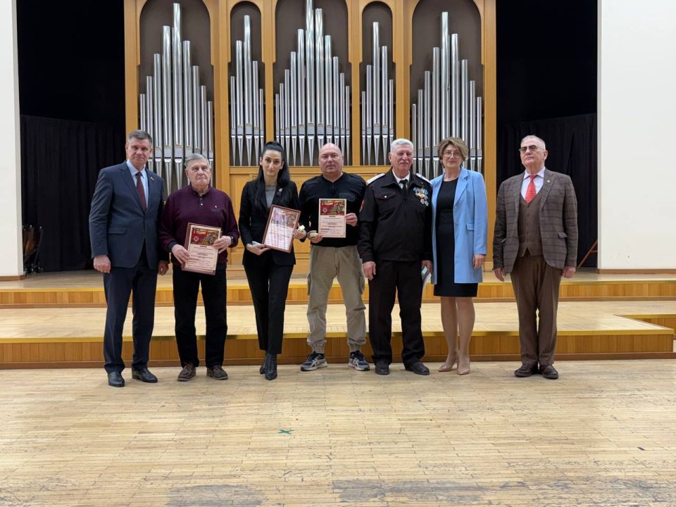 1500 семейных историй объединили край