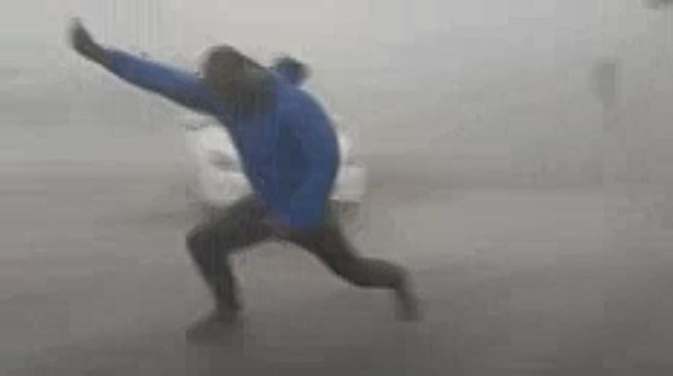 В Краснодаре на 5 и 6 марта объявили штормовое предупреждение из-за сильного ветра