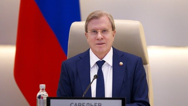 Виталий Савельев провёл заседание правительственной комиссии для координации работ по ликвидации последствий чрезвычайной ситуации, вызванной крушением танкеров в Керченском проливе