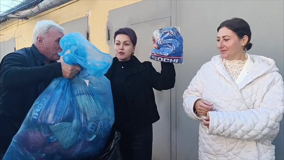 Из Сочи в Херсонскую область доставили гуманитарную помощь бойцам СВО и мирным жителям