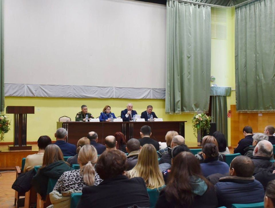 Прокуратурой Кавказского района принято участие в рабочей встрече по вопросам соблюдение прав участников специальной военной операции и членов их семей