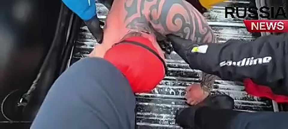 «Плыл, теряя сознание». Российский парапловец Виталий Кочнев установил мировой рекорд в Антарктиде в -45