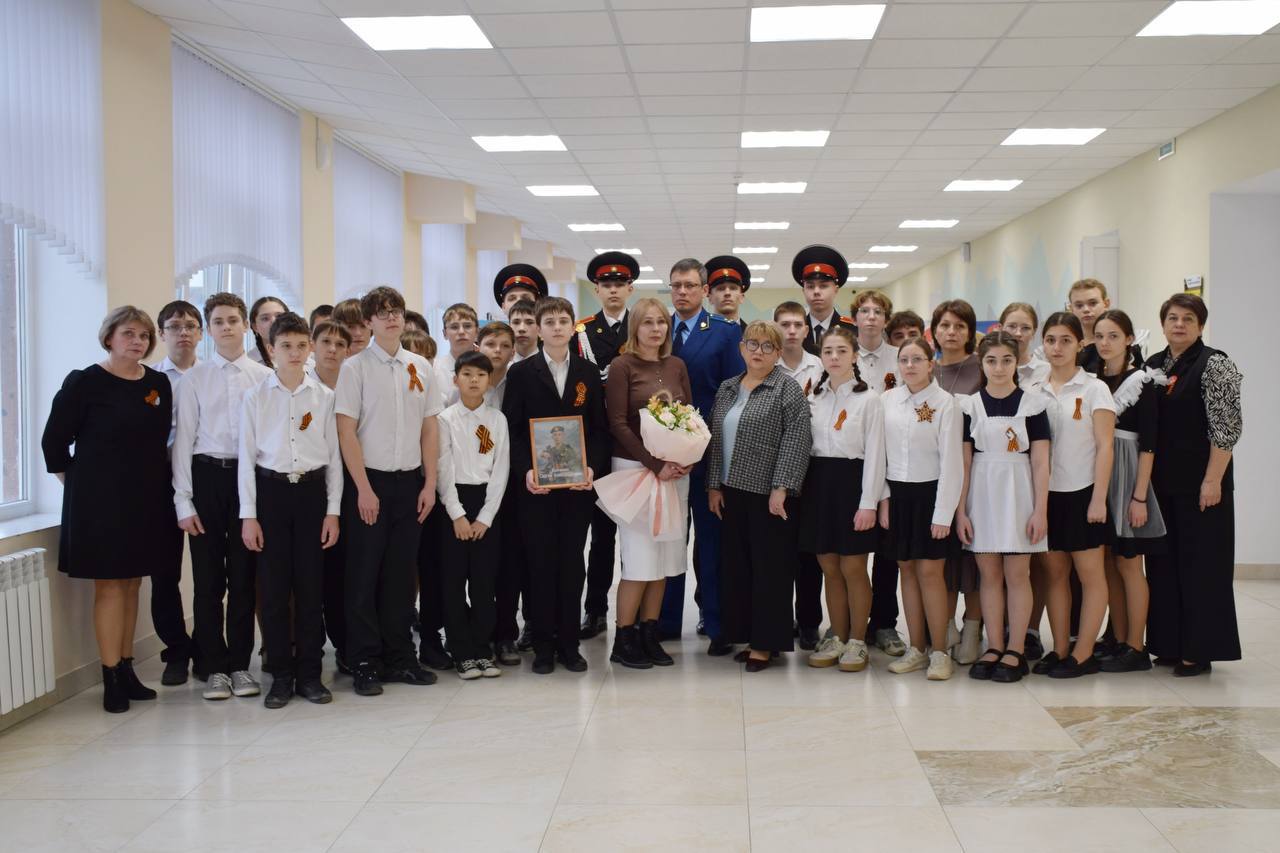 Помним. Гордимся. Чтим: по инициативе прокуратуры Каневского района в образовательных учреждениях классам присвоено имя участника СВО