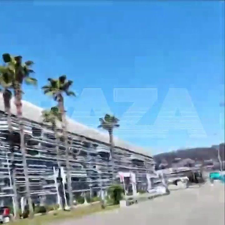 Новости к этому часу:. Мэр Сочи сообщил о беспрецедентной по длительности атакой БПЛА на город, она идет почти сутки