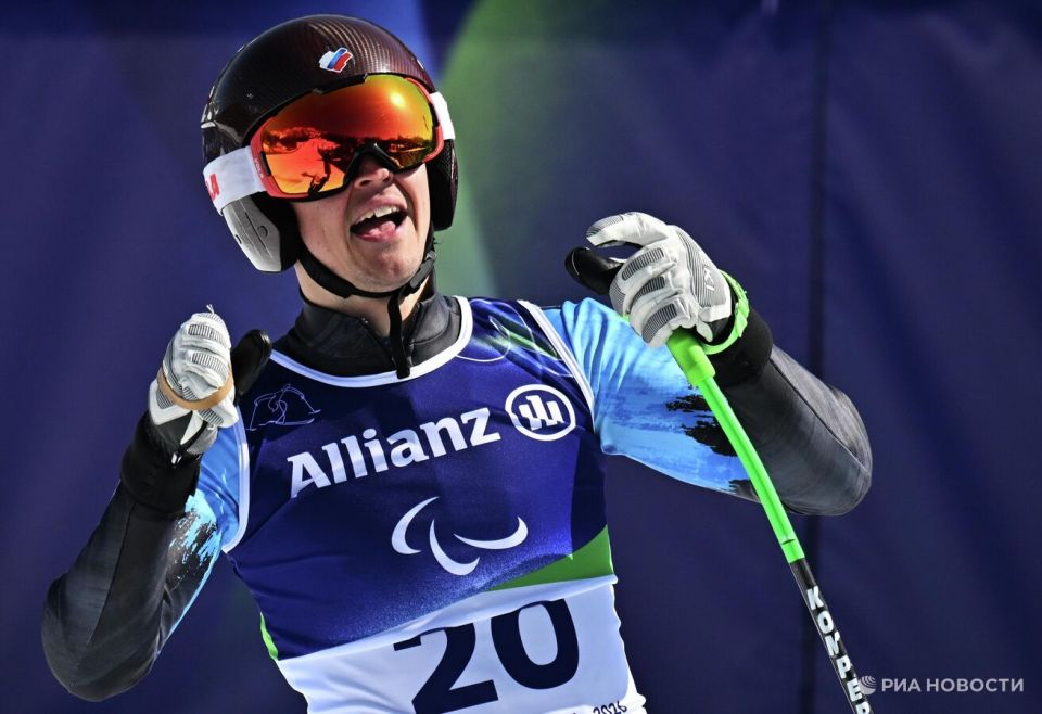 Горнолыжник Бугаев завоевал бронзу в гигантском слаломе на Паралимпиаде