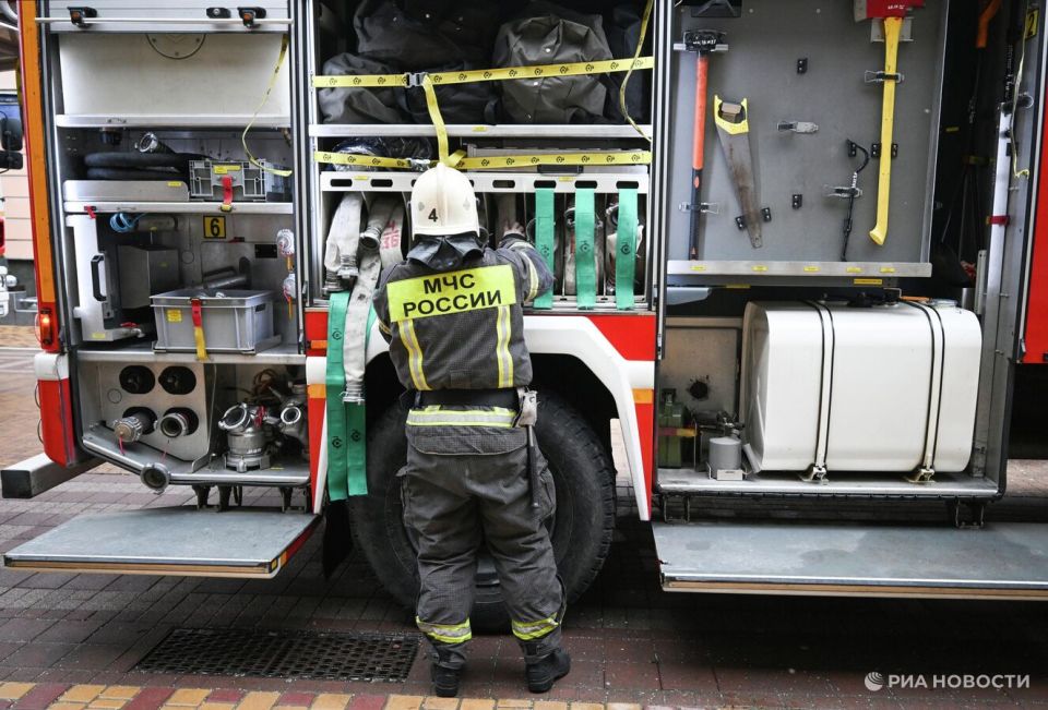 В Краснодарском крае вспыхнул пожар в теплицах после падения БПЛА