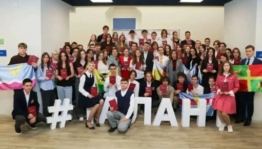 Евгений Наумов: 429 краснодарцев стали победителями и призёрами регионального этапа Всероссийской олимпиады школьников