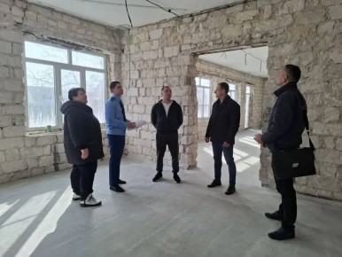 Ейской межрайонной прокуратурой проверен ход выполнения работ по капитальному ремонту социально значимых объектов