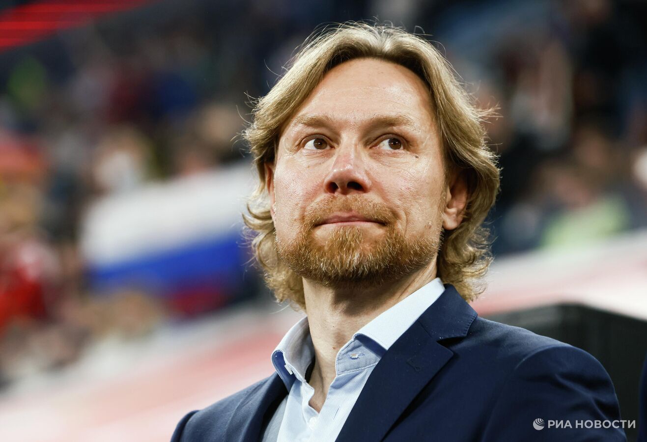 Карпин заявил, что не стал бы тренировать женскую сборную России по футболу