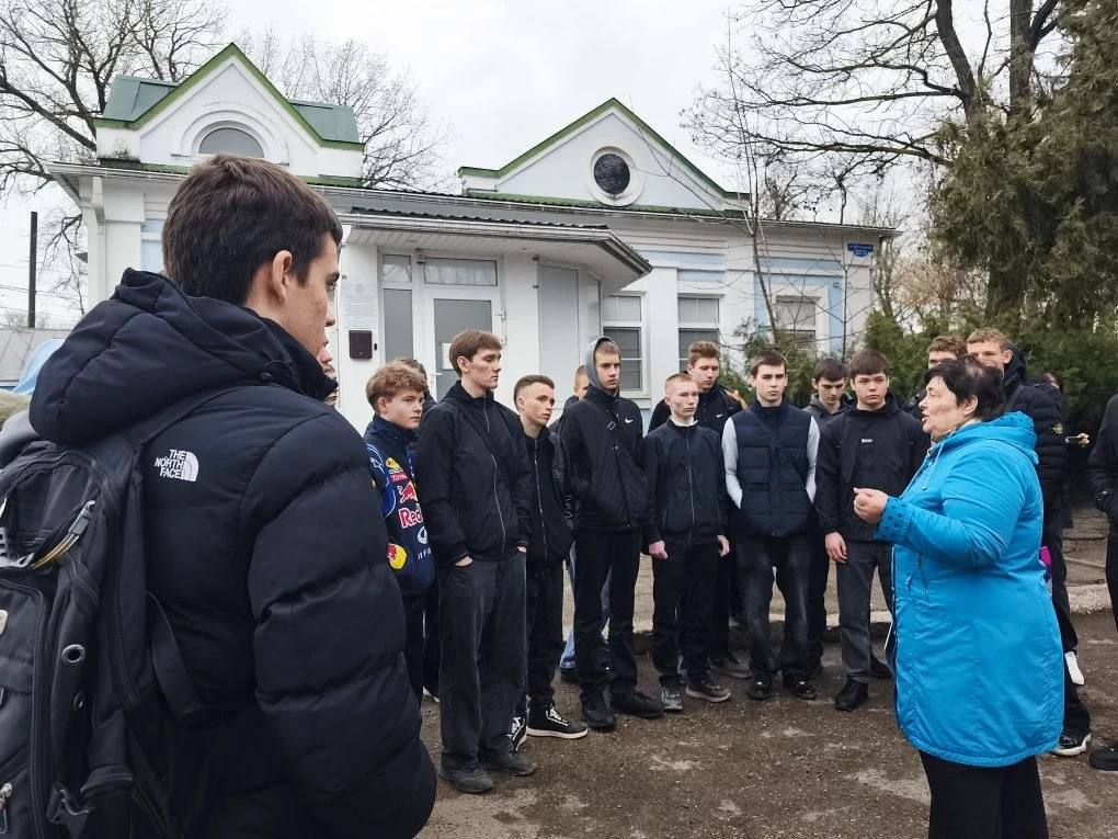 На ейском железнодорожном вокзале прошла уникальная экскурсия