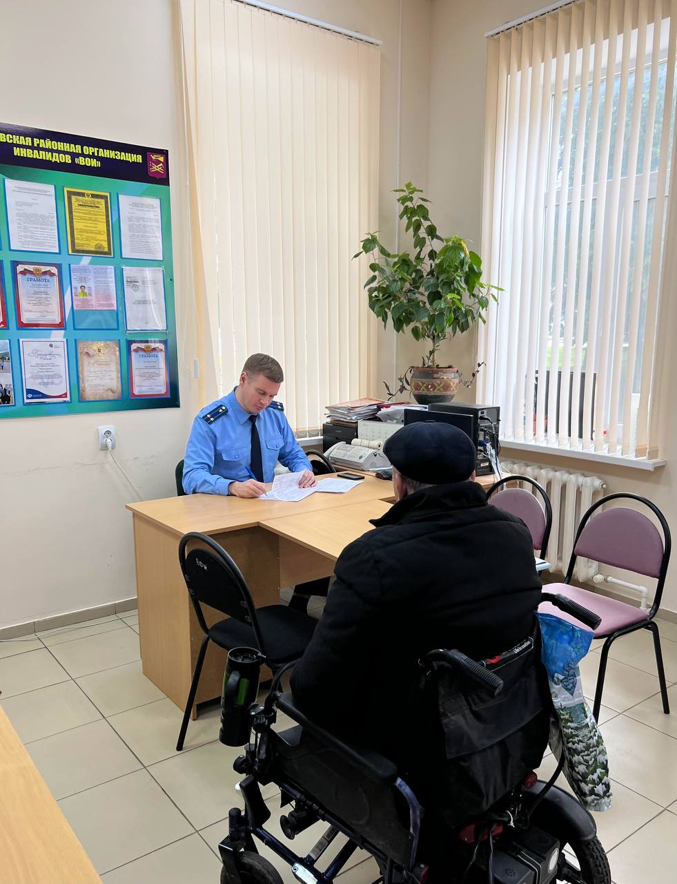 Прокурором Кореновского района проведен выездной личный прием в Кореновской районной организации общества инвалидов