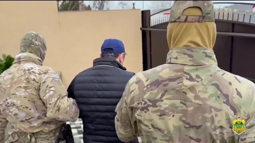 На Кубани пресечена деятельность организованной группы, участники которой обвиняются в вымогательстве