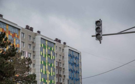 Внимание, водители!. Светофор на пересечении ул. Парковой и Чехова не будет работать до завтрашнего вечера — ведутся технические работы