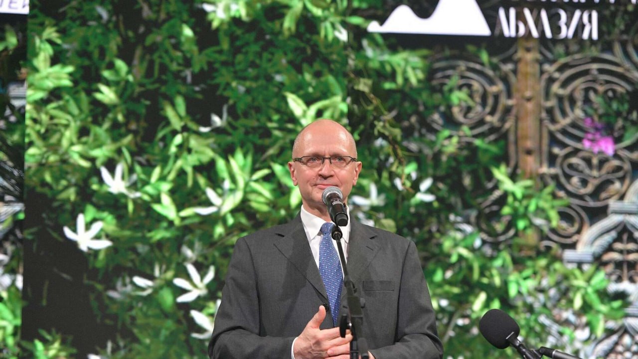 Сергей Кириенко: летом в Абхазию впервые начинает летать широкофюзеляжный самолет на 500 мест