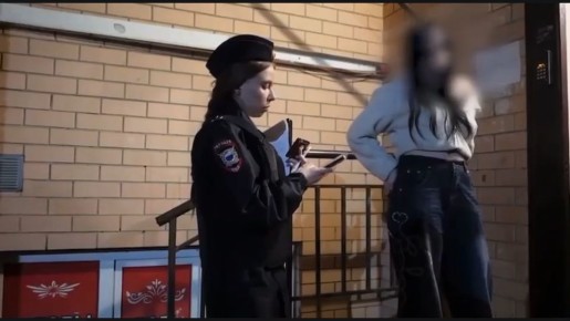 Один рейд — 116 подростков: полиция Краснодара ловит гуляющих по ночам детей