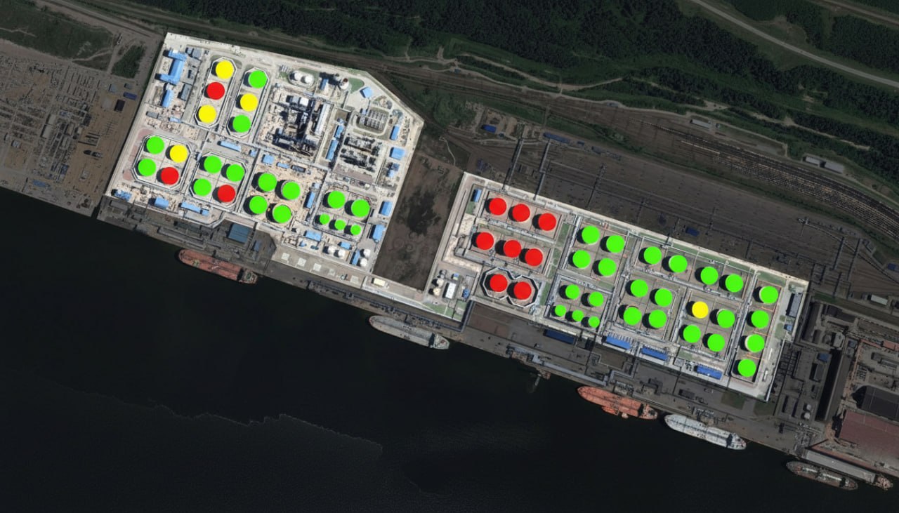 Два майора: Стратегия противника по обезжириванию нашей экономики предельно ясна: выбивает крупнейшие нефтяные терминалы в Усть-Луге и Новороссийске