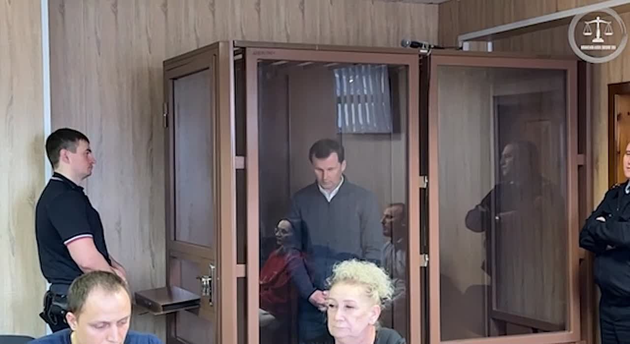 Вице-губернатора Андрея Коробку отправили в СИЗО на два месяца по статье о мошенничестве в особо крупном размере