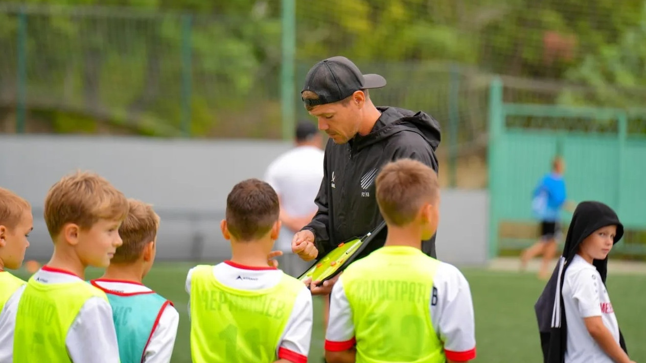 На Кубани открыты вакансии по программе "Земский тренер"