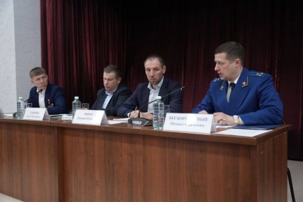 Прокуратурой Тимашевского района продолжена работа по проведению тематических приемов граждан по вопросам реализации прав участников специальной военной операции и их семей