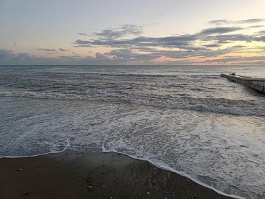 У побережья Анапы заметили нефтяное пятно