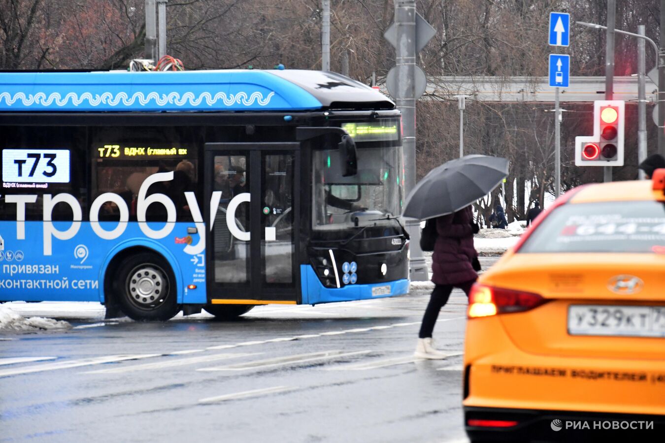 Работа городского транспорта Москвы продлена в связи с празднованием Пасхи