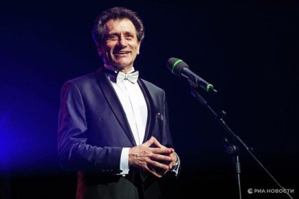 Гала-концерт "Наша вера – наша победа" открылся увертюрой Шостаковича