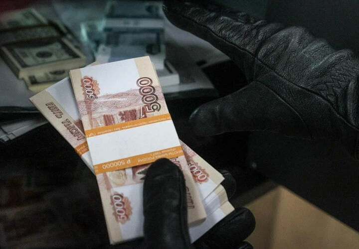 В Краснодарском крае молодой человек лишил свою семью 16 миллионов