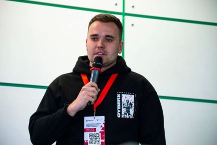 Forbes ����������� ��������� ������� �30 �� 30� � ���������� ������, ���������� ������ � 30 �����