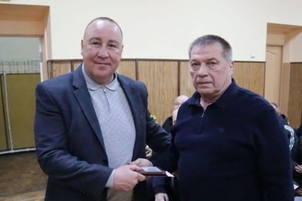 40 ��� ������: � �������� ��������� ������������������